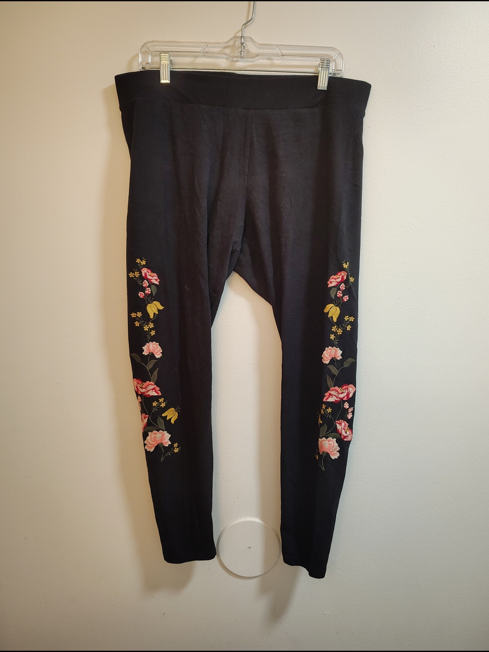 torrid Black Leggings with Pink & Yellow Floral Embroidery